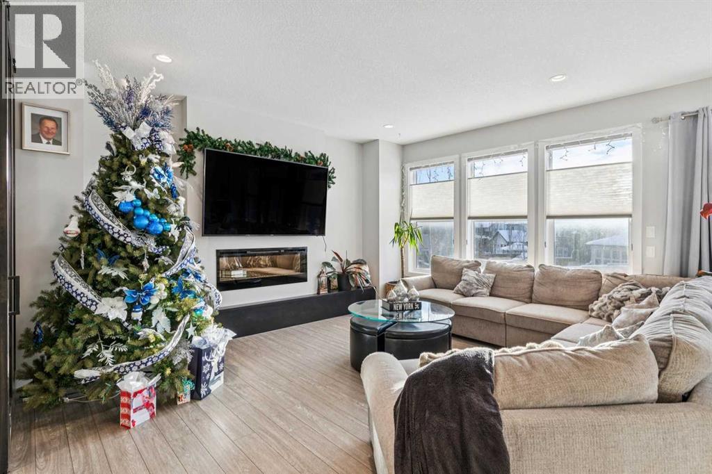 45 Legacy Court Se, Calgary, Alberta  T2X 2E6 - Photo 9 - A2273884