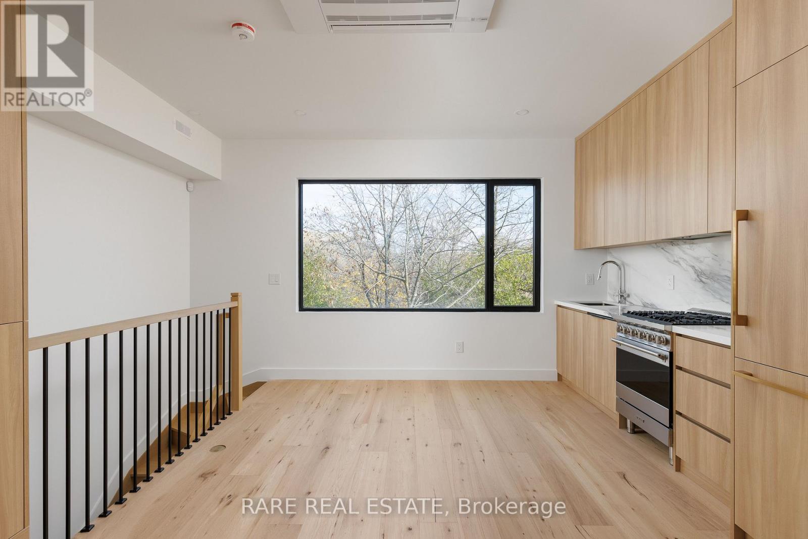 Laneway - 451 Montrose Avenue, Toronto, Ontario M6G 3H2 - Photo 20 - C12632520