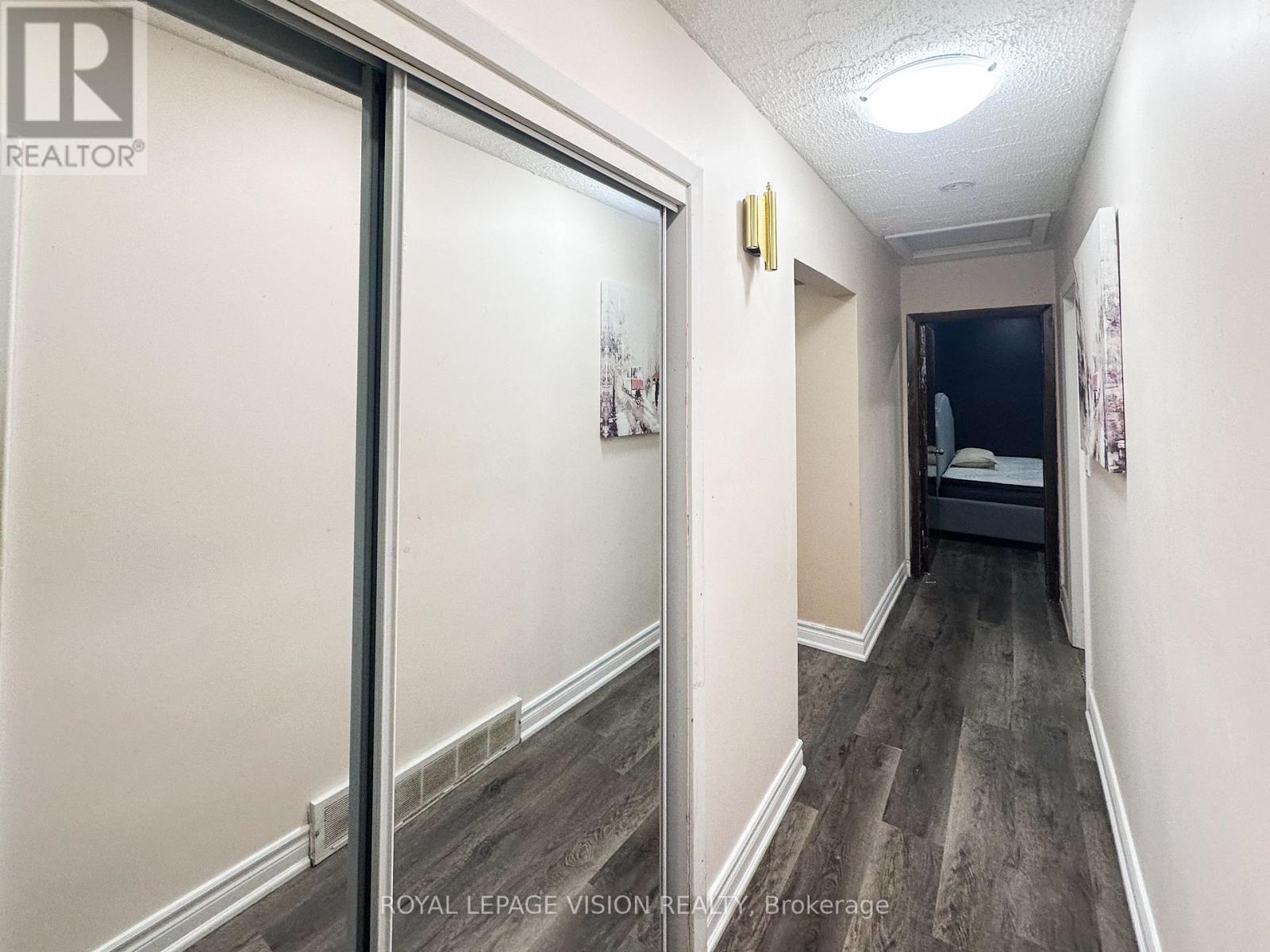 Main Floor - 380 Arbor Court, Oshawa, Ontario  L1J 3G4 - Photo 14 - E12632512