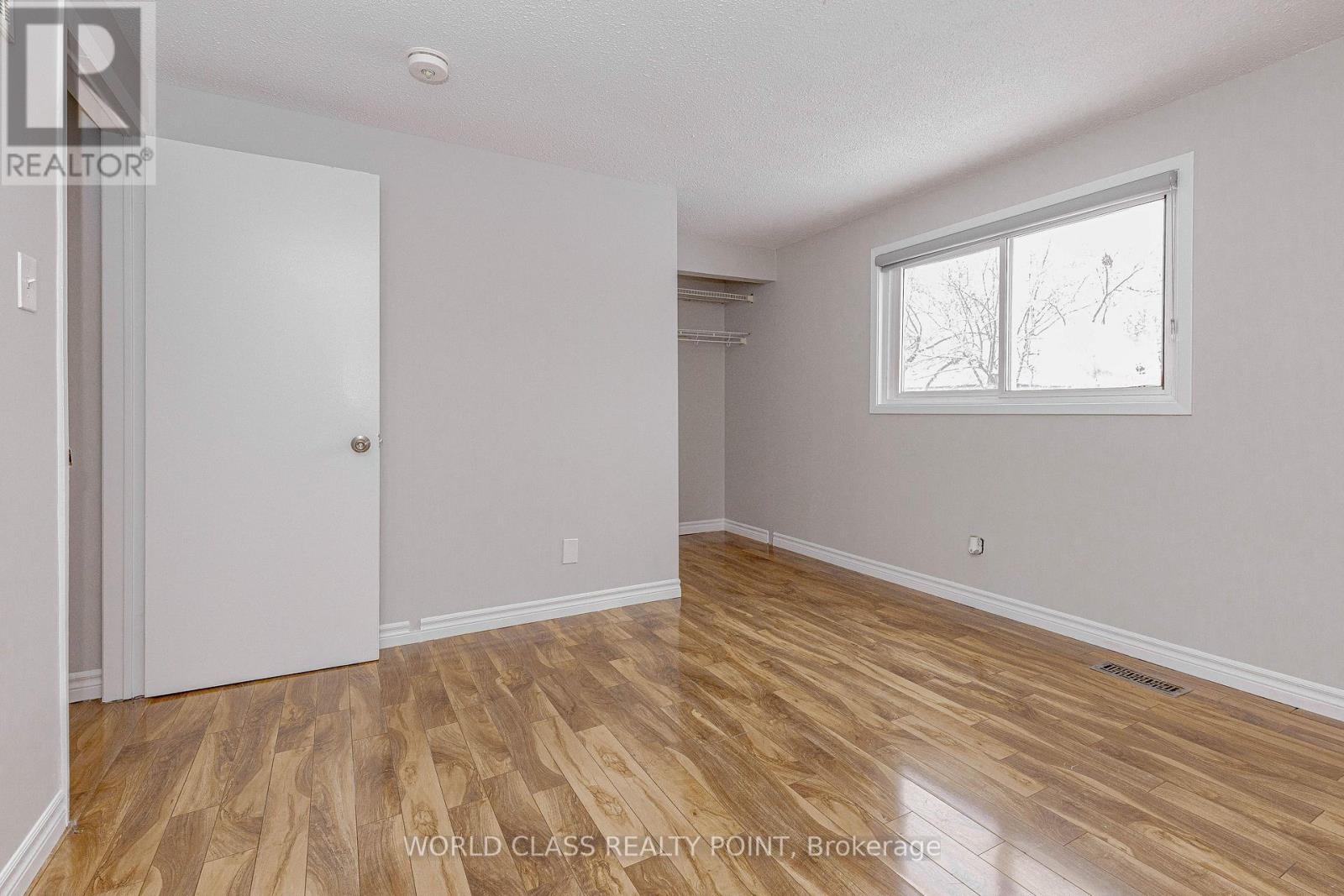 4 Dafoe Crescent, Brampton, Ontario L6Y 2L2 - Photo 21 - W12632522