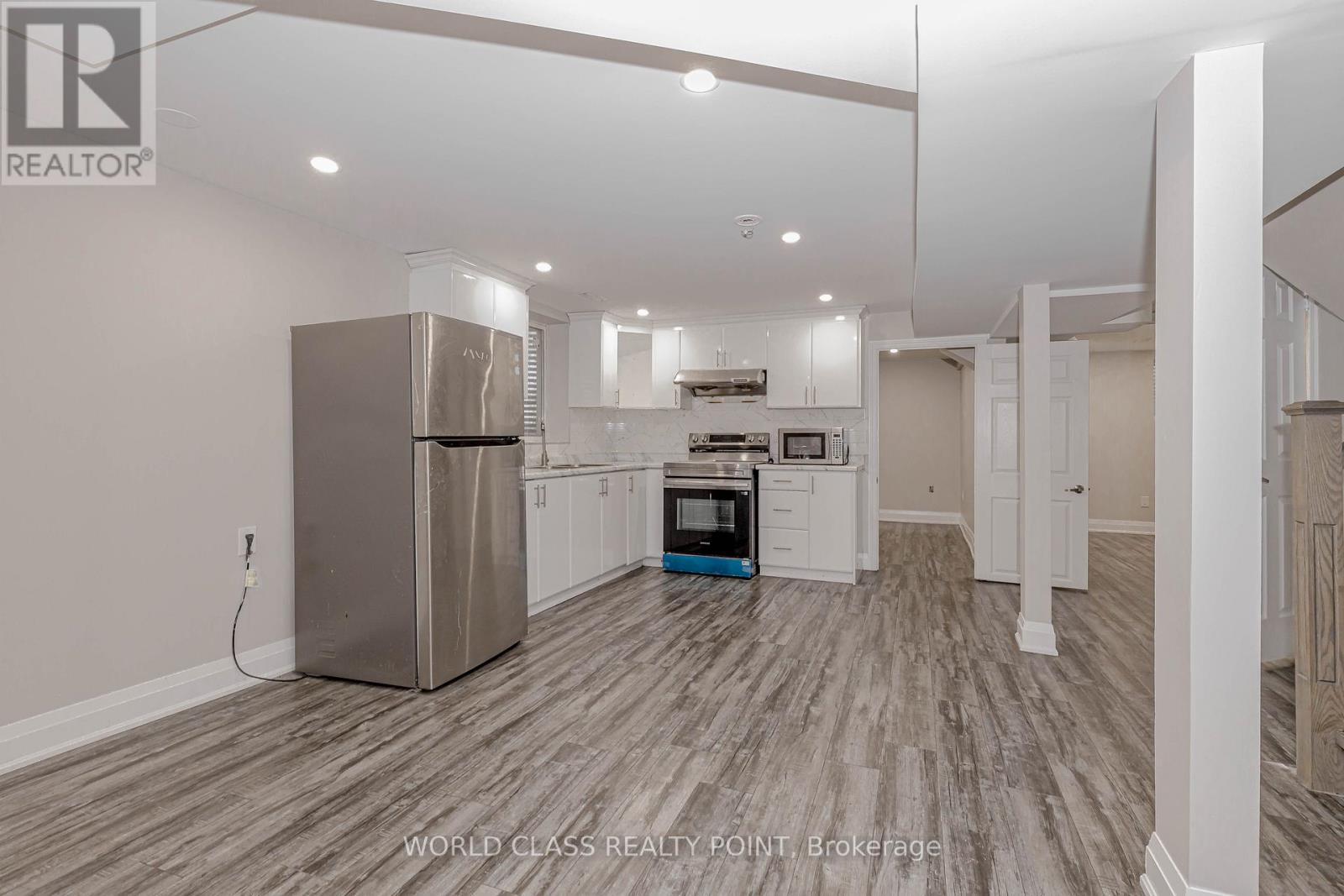 4 Dafoe Crescent, Brampton, Ontario L6Y 2L2 - Photo 23 - W12632522