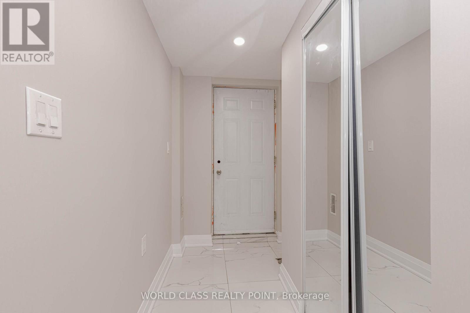 4 Dafoe Crescent, Brampton, Ontario L6Y 2L2 - Photo 30 - W12632522