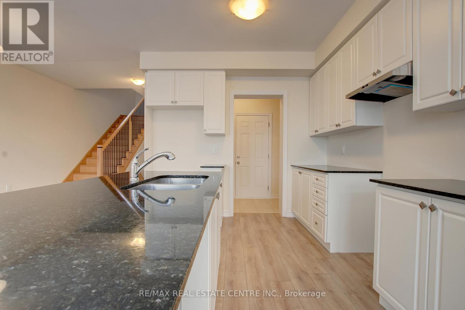 133 Gear Avenue, Erin, Ontario  N0B 1T0 - Photo 11 - X12632524