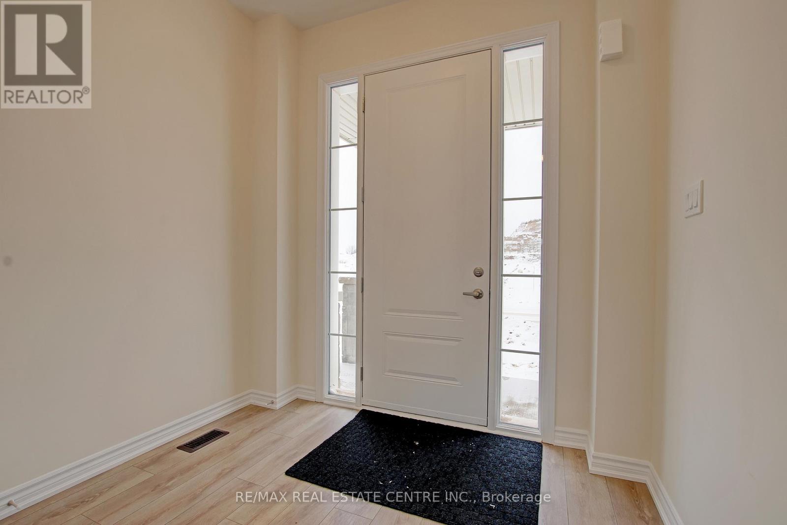 133 Gear Avenue, Erin, Ontario  N0B 1T0 - Photo 6 - X12632524