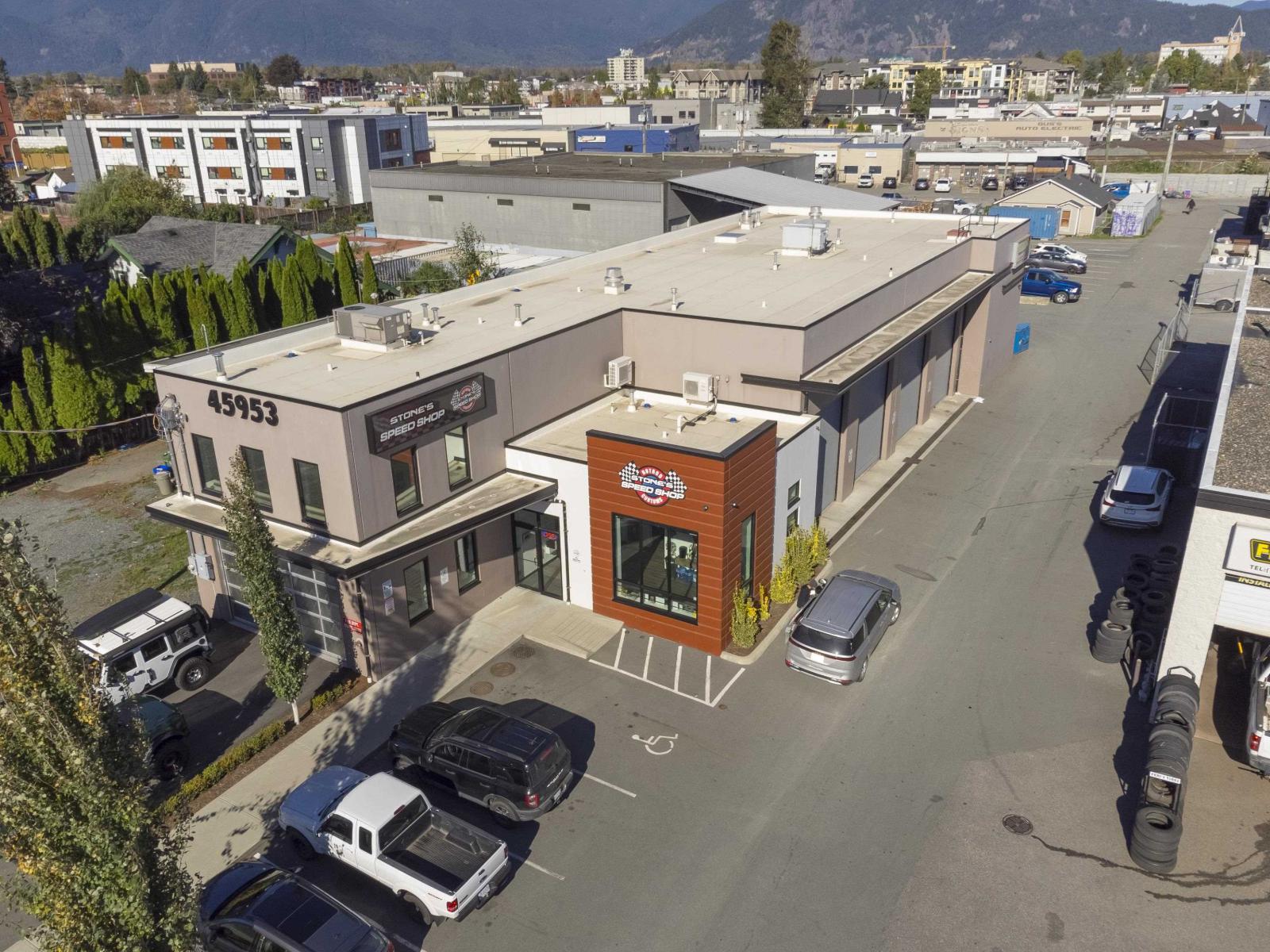 45953 Rowat Avenue, Chilliwack Proper South, Chilliwack, British Columbia V2P 1J2 - Photo 1 - C8074521