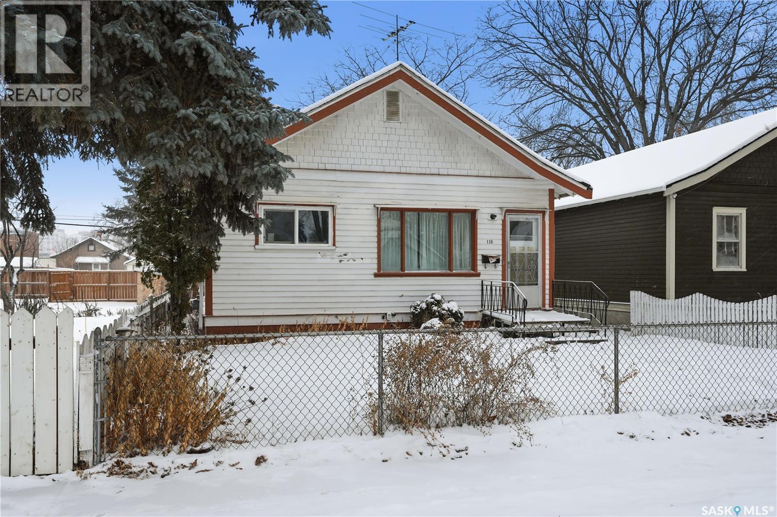 118 E AVENUE S, Saskatoon, Saskatchewan