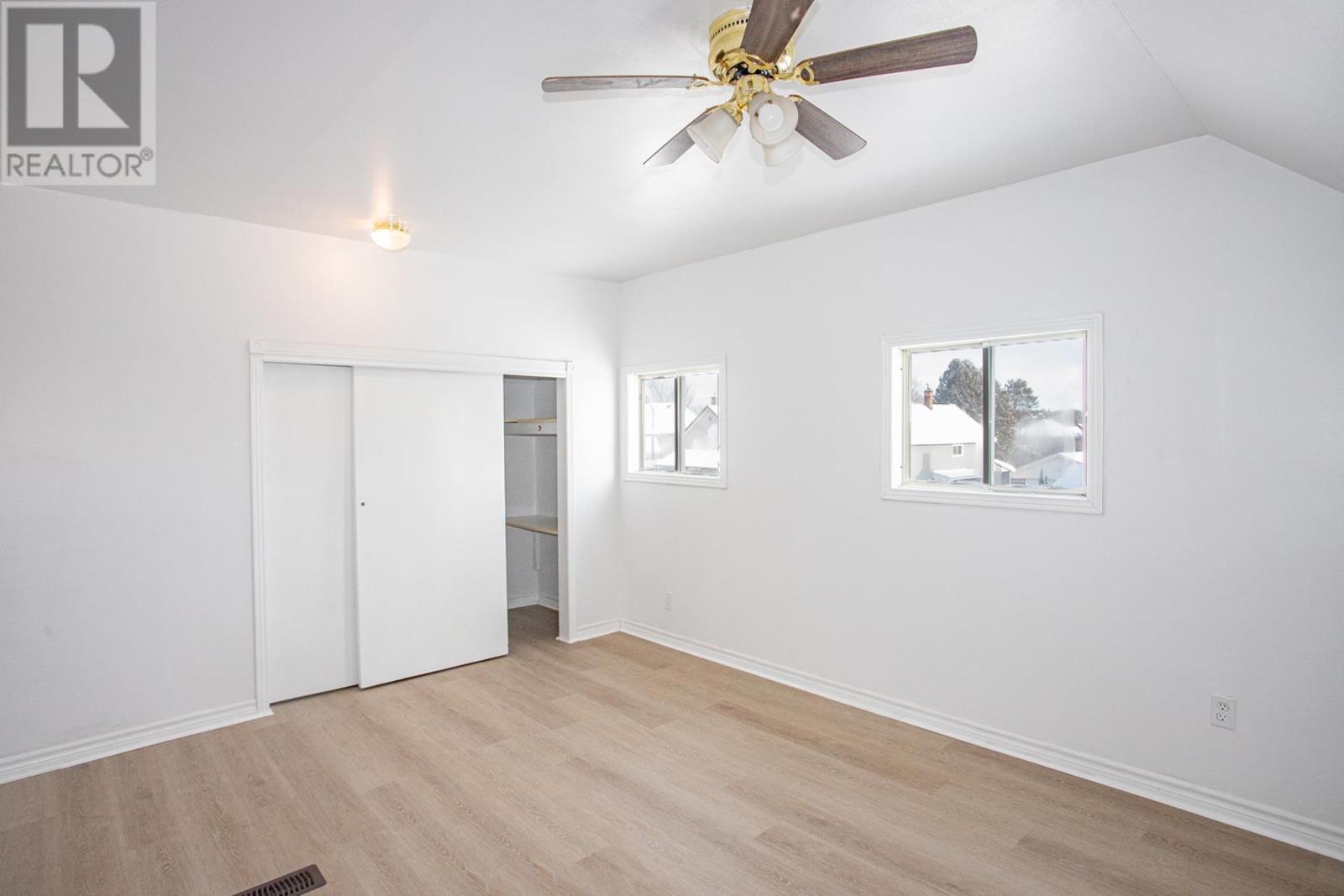 223 Beverley St, Sault Ste. Marie, Ontario P6A 1S1 - Photo 11 - SM253422