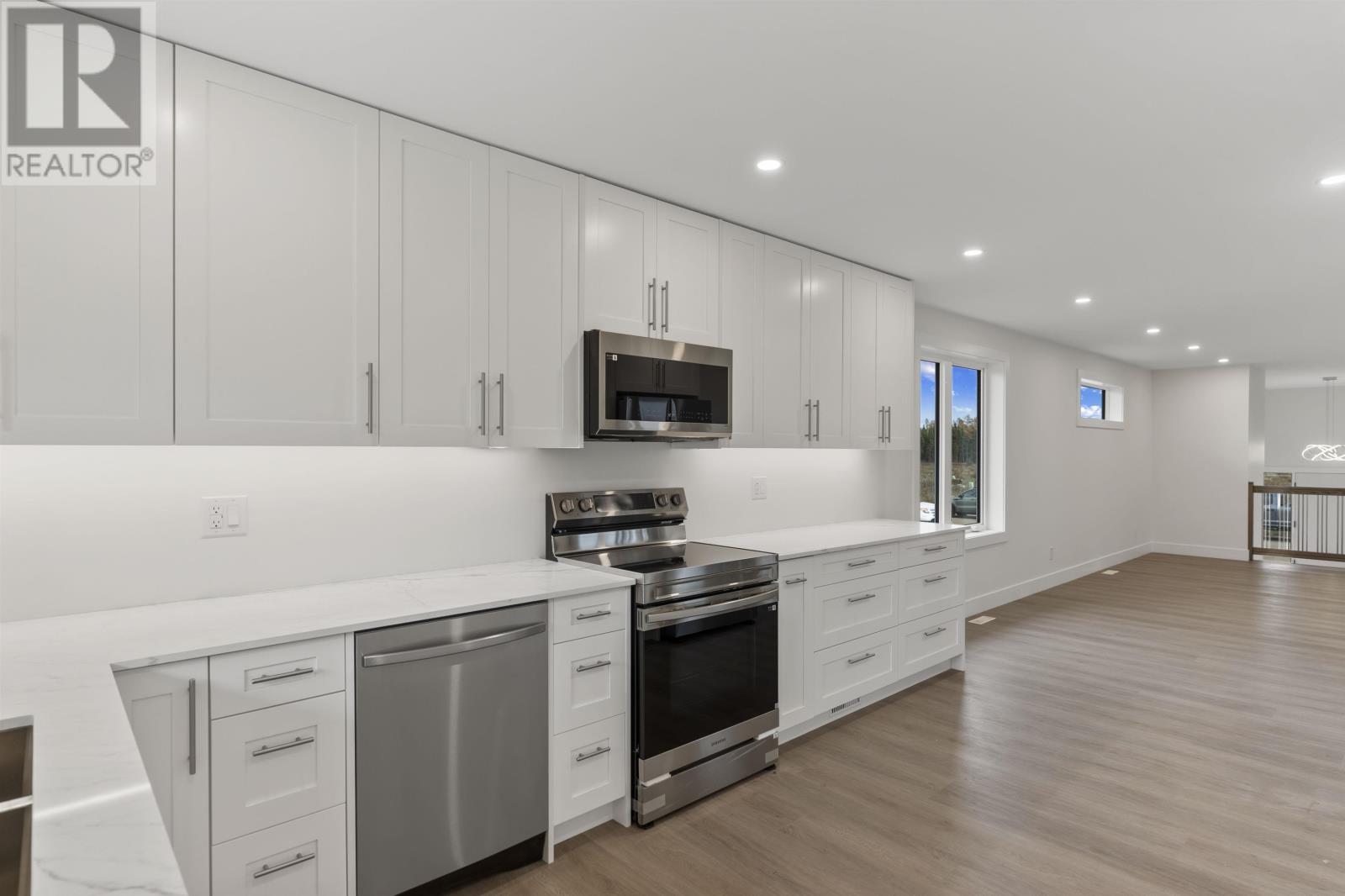 205 Bruin Cres, Thunder Bay, Ontario  P7C 0C5 - Photo 11 - TB253183