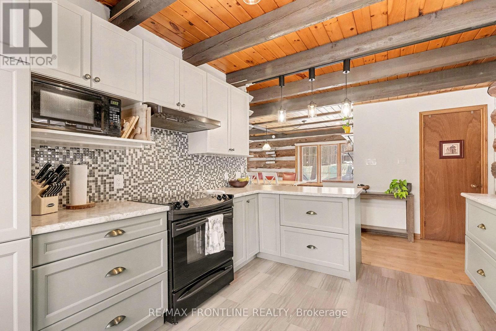 112 Blair Poole Farm Lane, Tay Valley, Ontario  K7H 3C7 - Photo 11 - X12632244