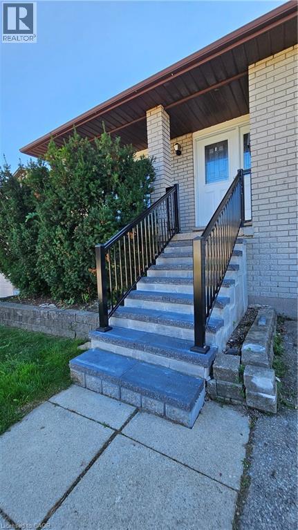 110 Abbot Drive Unit# Upper, Hamilton, Ontario  L8V 4W2 - Photo 2 - 40793860