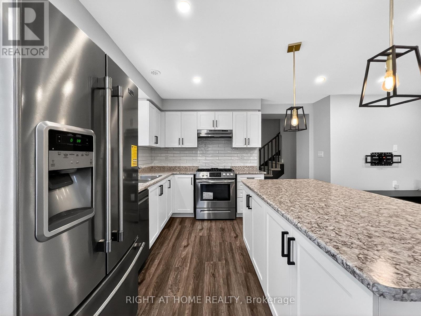 1274 Hop Place, Milton, Ontario  L9E 1S4 - Photo 14 - W12632526