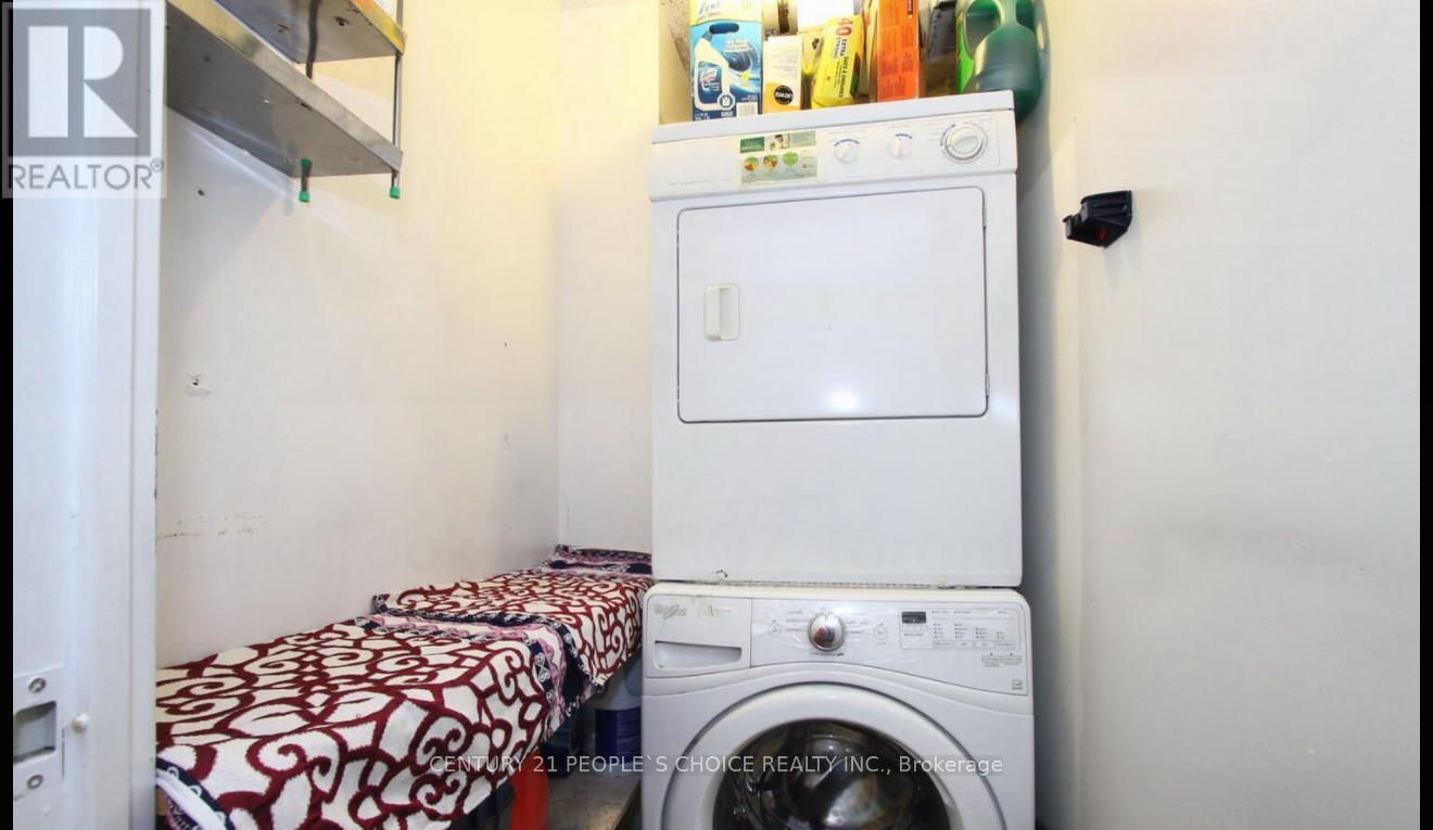 307 - 21 Markbrook Lane, Toronto (Mount Olive-Silverstone-Jamestown), Ontario  M9V 5E4 - Photo 11 - W12588818