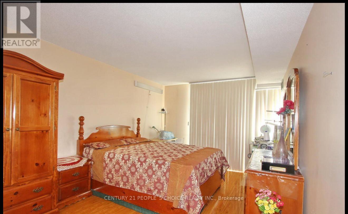 307 - 21 Markbrook Lane, Toronto (Mount Olive-Silverstone-Jamestown), Ontario  M9V 5E4 - Photo 12 - W12588818