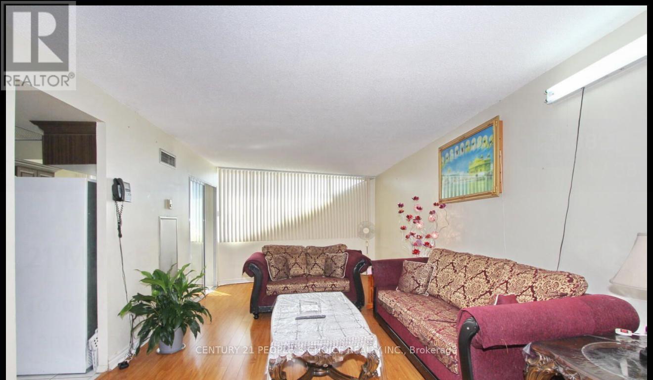 307 - 21 Markbrook Lane, Toronto (Mount Olive-Silverstone-Jamestown), Ontario  M9V 5E4 - Photo 3 - W12588818