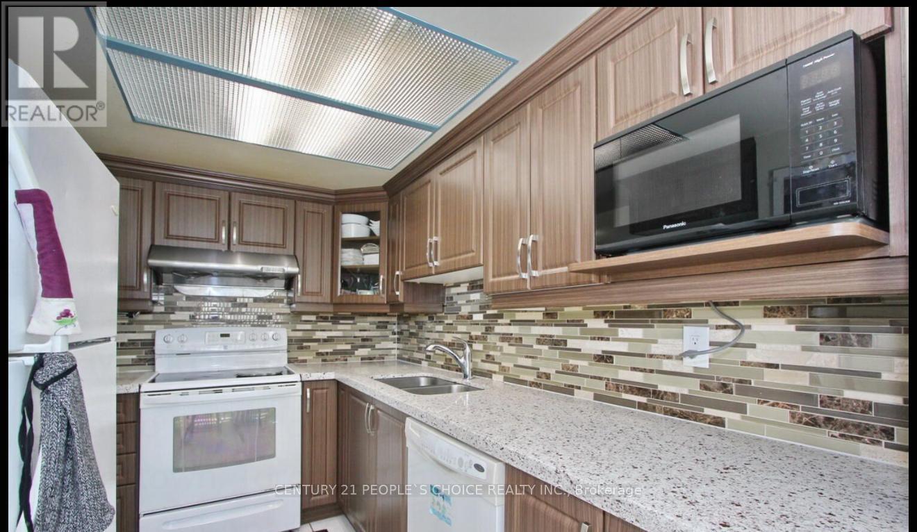 307 - 21 Markbrook Lane, Toronto (Mount Olive-Silverstone-Jamestown), Ontario  M9V 5E4 - Photo 15 - W12588818