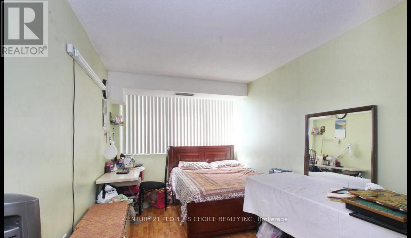 307 - 21 Markbrook Lane, Toronto (Mount Olive-Silverstone-Jamestown), Ontario  M9V 5E4 - Photo 9 - W12588818