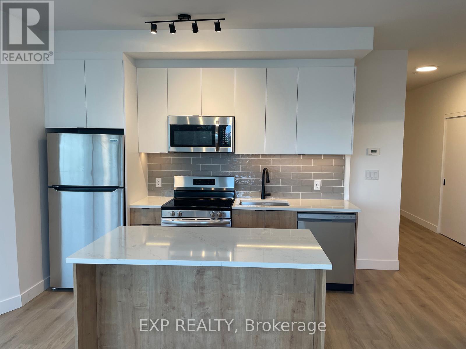 212 - 1600 James Naismith Drive, Ottawa, Ontario  K1B 5N8 - Photo 9 - X12564164