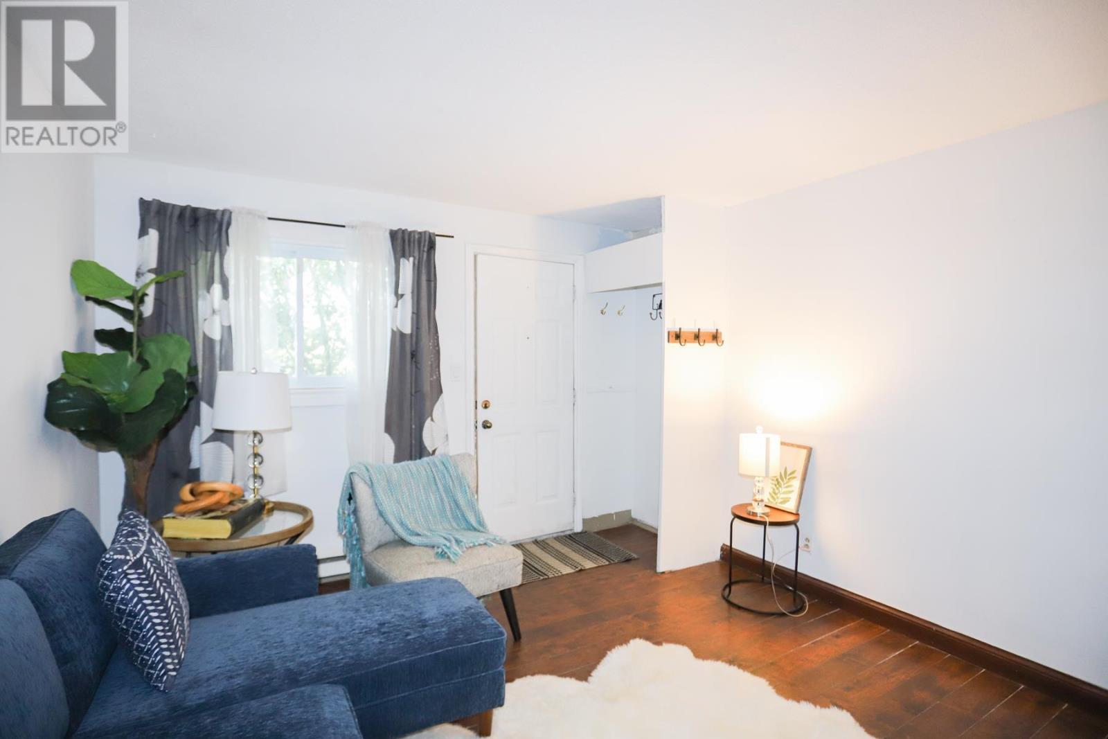 22 Lloyd St, Sault Ste. Marie, Ontario  P6C 3X8 - Photo 7 - SM253321