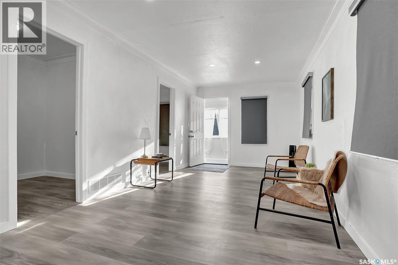 1668 Ottawa Street, Regina, Saskatchewan S4P 1N9 - Photo 10 - SK017720