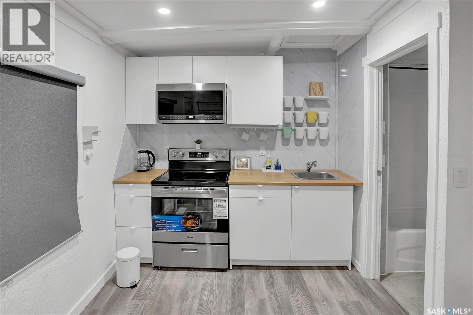 1668 Ottawa Street, Regina, Saskatchewan S4P 1N9 - Photo 7 - SK017720