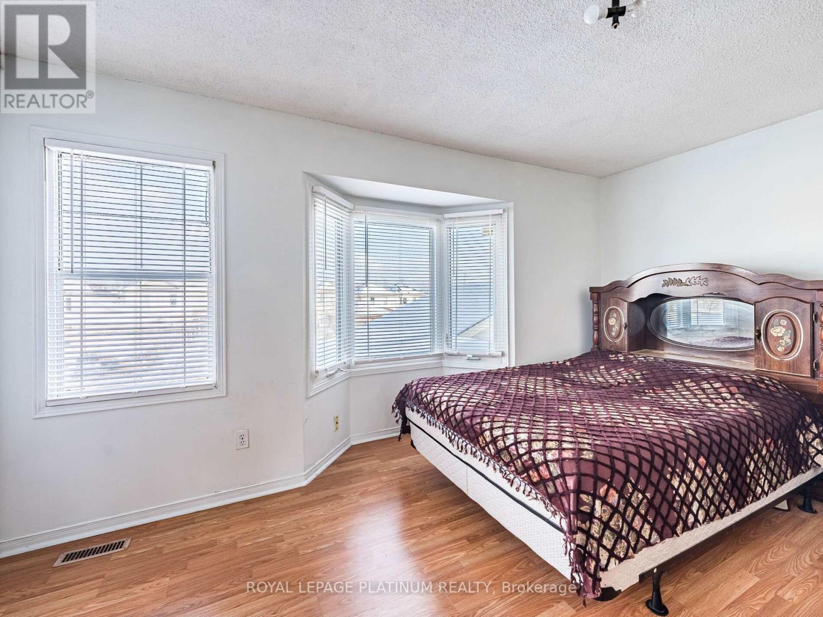 14 Wallingford Court, Brampton, Ontario  L6Y 4V7 - Photo 22 - W12630986