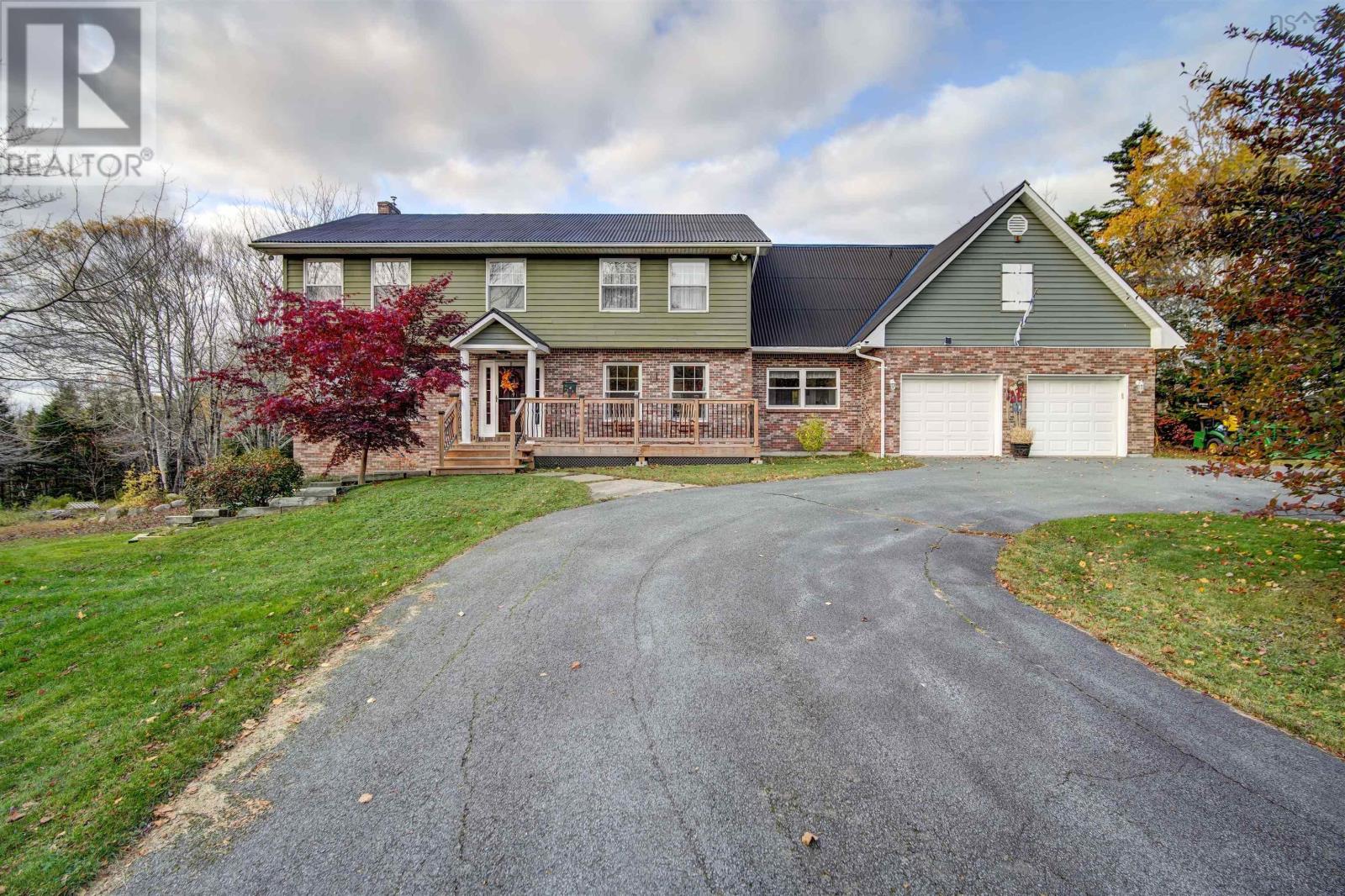 18 Mahar Drive, Shad Bay, Nova Scotia  B3T 2B6 - Photo 3 - 202528870