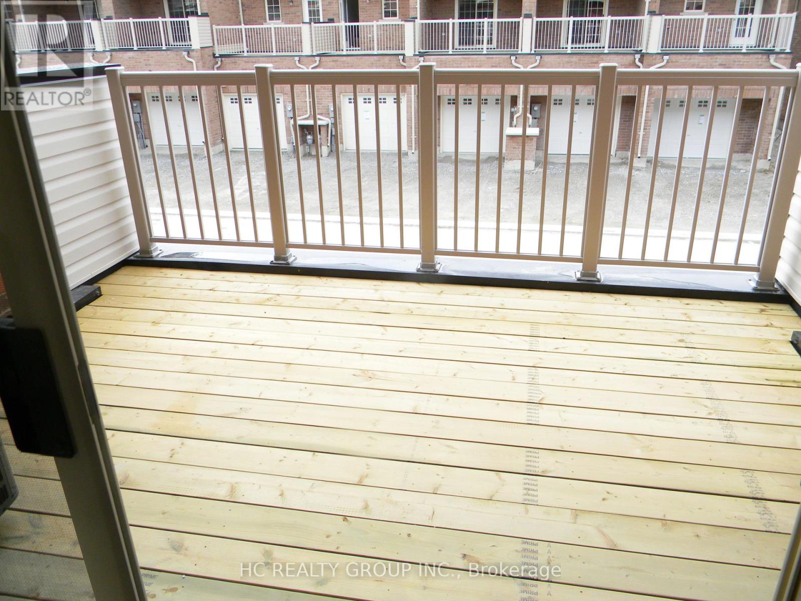 5259 Major Mackenzie Drive E, Markham, Ontario  L6C 0N3 - Photo 7 - N12632572