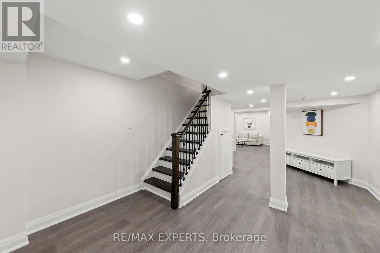 16 Vivian Creek Road, East Gwillimbury, Ontario  L0G 1M0 - Photo 29 - N12542938