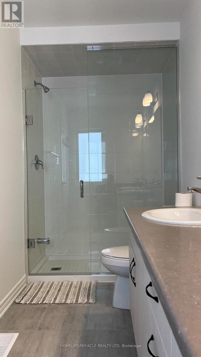 17 Canterhome Street, Kitchener, Ontario  N2R 0V2 - Photo 14 - X12630594