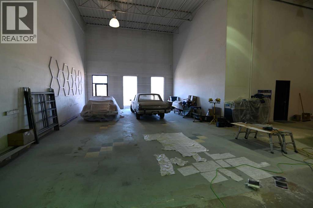 Bays 4-5, 7419 50 Avenue, Red Deer, Alberta T4P 1M5 - Photo 4 - A2191126