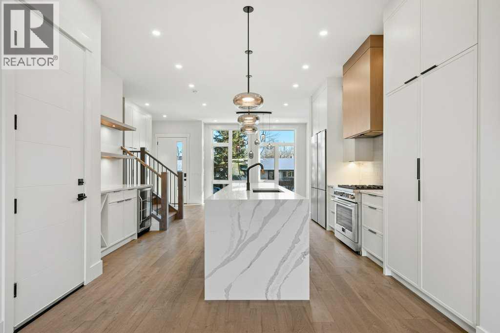 3519 42 Street Sw, Calgary, Alberta  T3E 3M7 - Photo 6 - A2271909