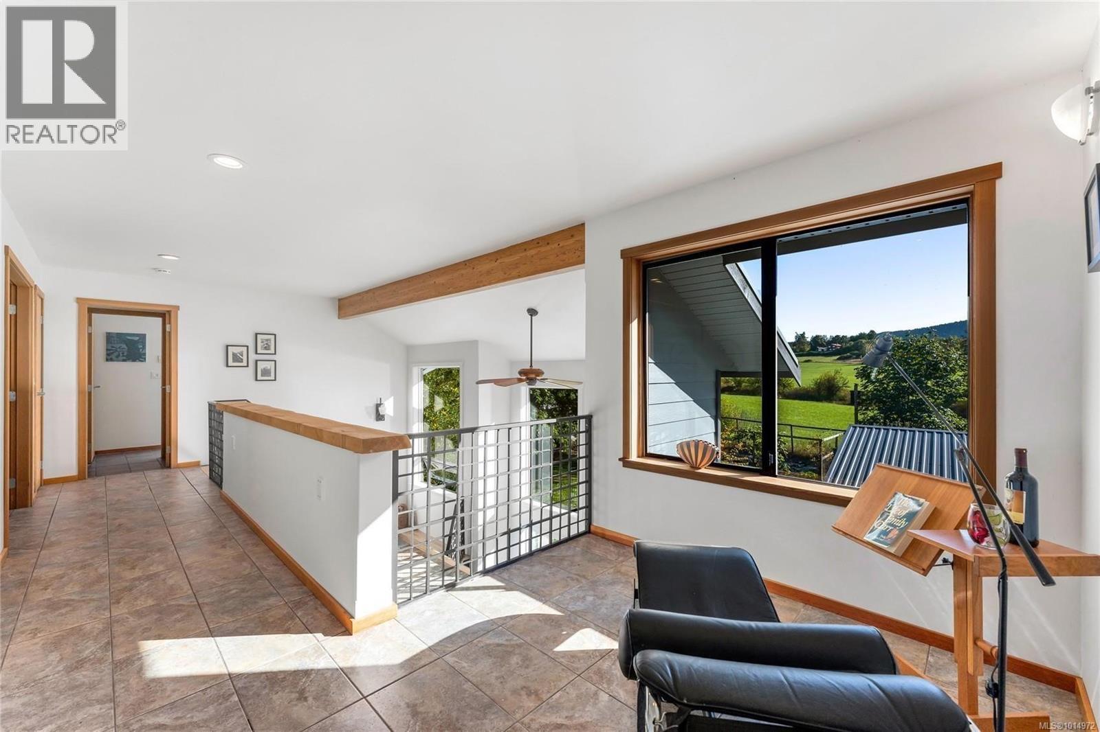 1214 North Beach Rd, Salt Spring, British Columbia V8K 1B3 - Photo 4 - 1014972