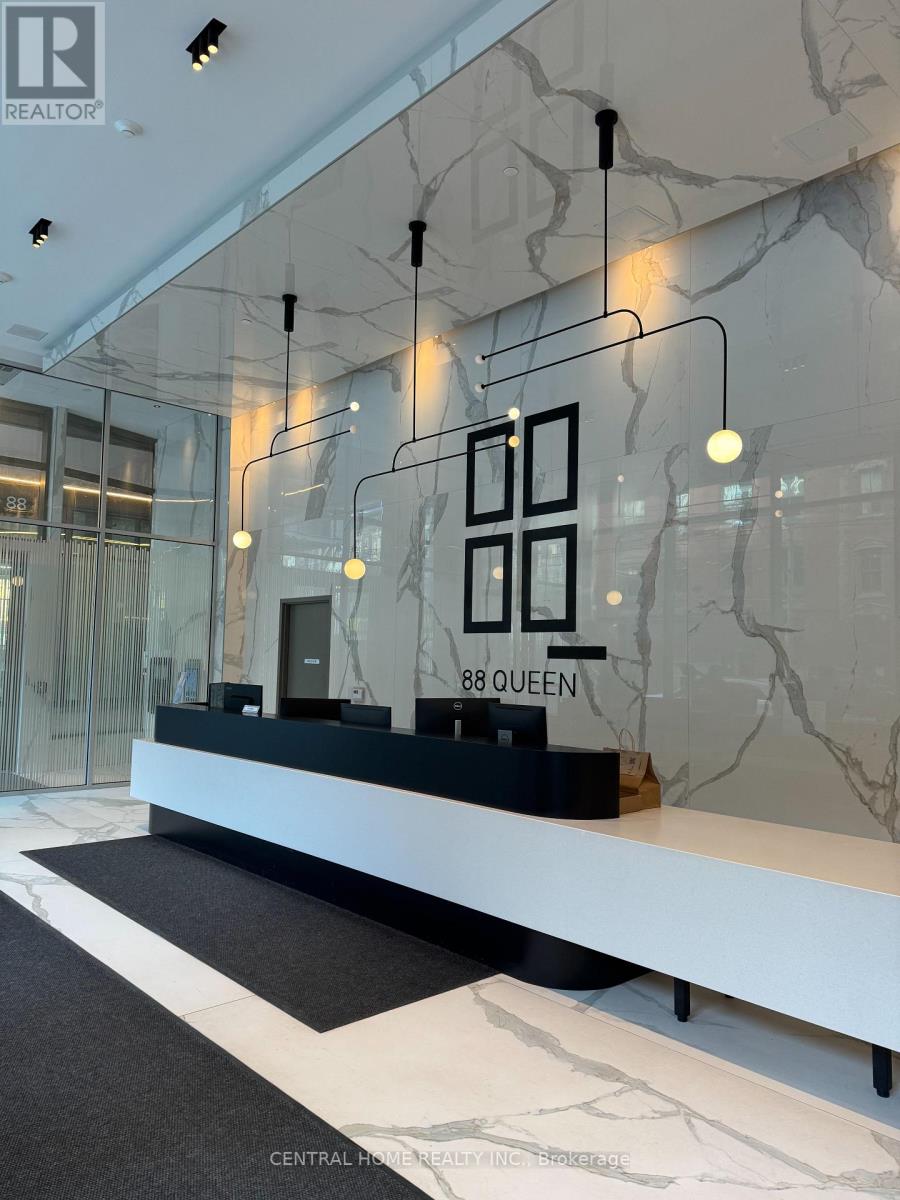 4810 - 88 Queen Street E, Toronto, Ontario  M5C 0B6 - Photo 4 - C12632592