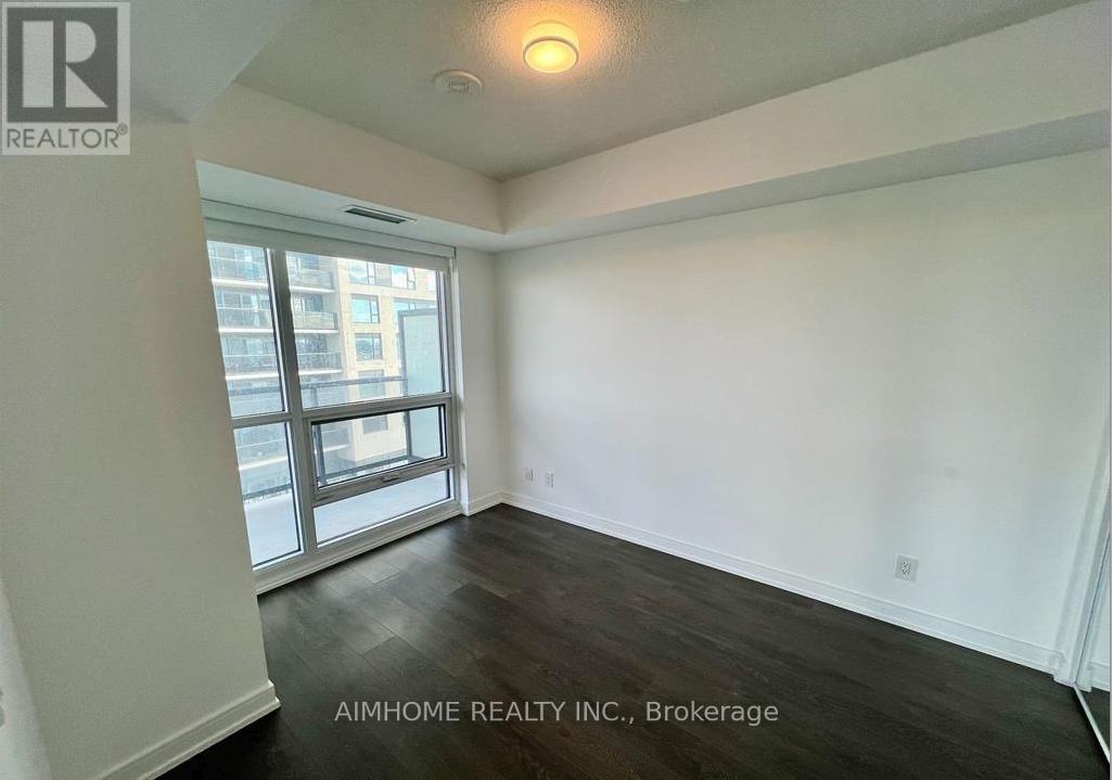 804 - 30 Samuel Wood Way, Toronto, Ontario  M9B 0C9 - Photo 5 - W12632582