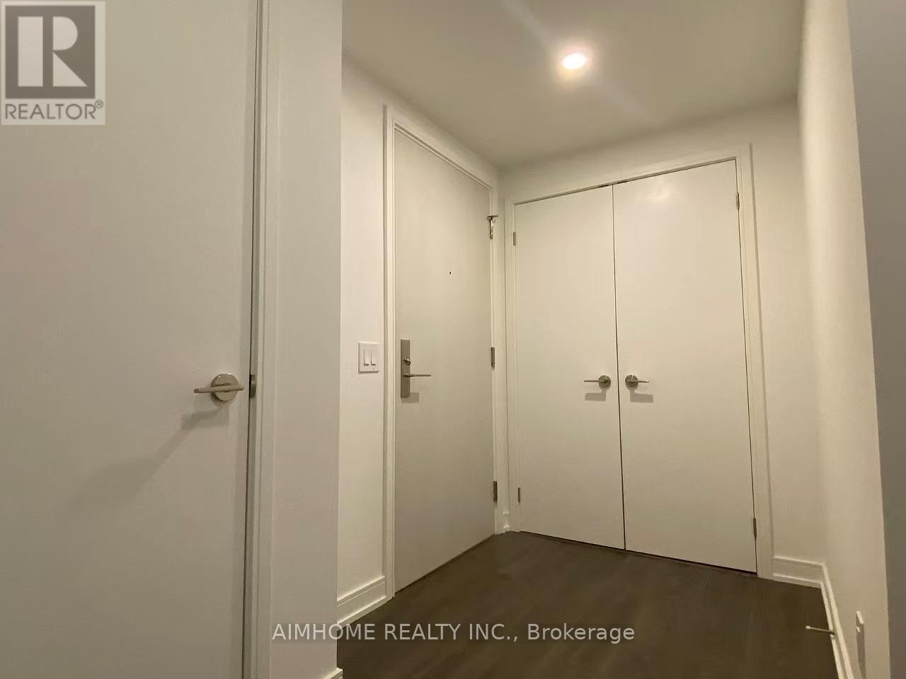 804 - 30 Samuel Wood Way, Toronto, Ontario  M9B 0C9 - Photo 9 - W12632582