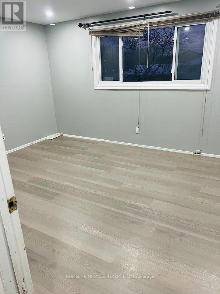 32a Crossley Drive, Port Hope, Ontario  L1A 3T4 - Photo 12 - X12632596