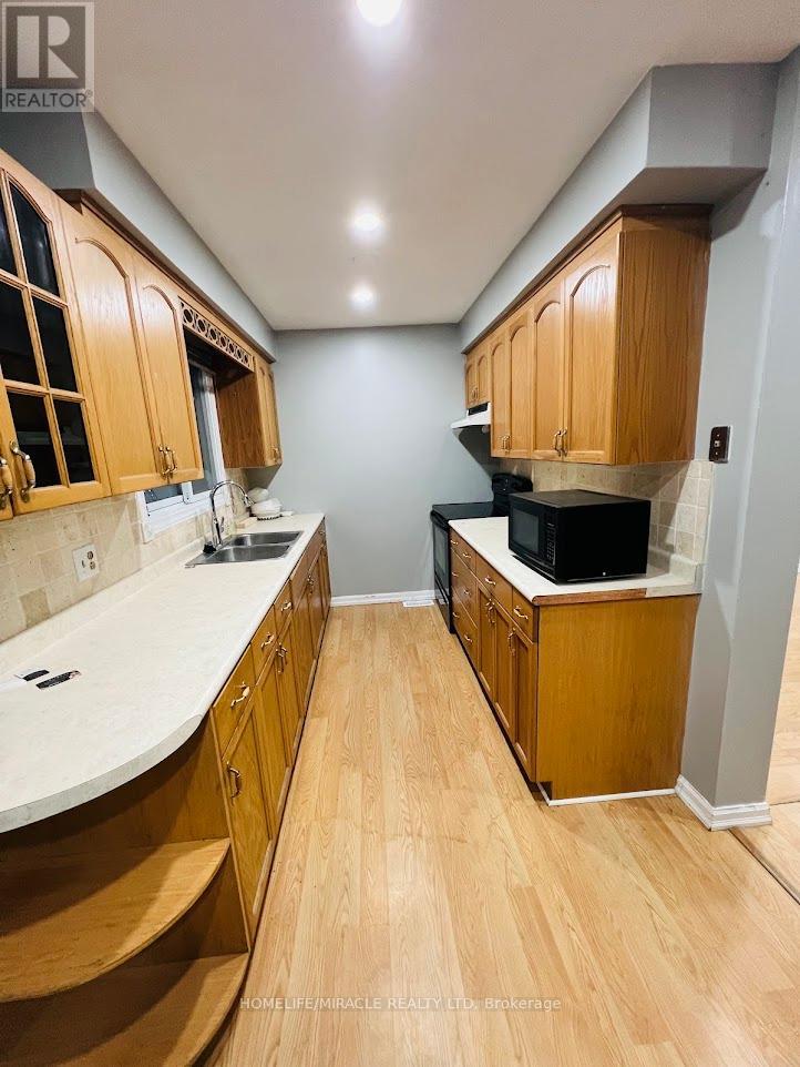 32a Crossley Drive, Port Hope, Ontario  L1A 3T4 - Photo 8 - X12632596