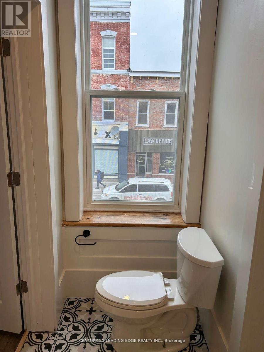 316-318 Front Street, Belleville, Ontario  K8N 2Z2 - Photo 19 - X12632600