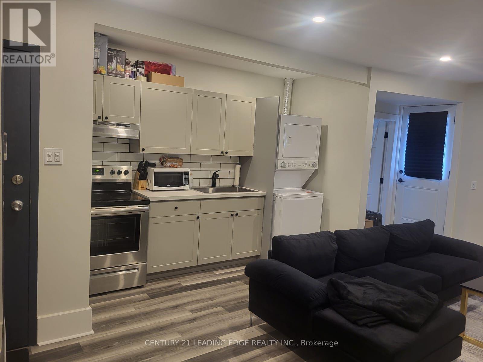 316-318 Front Street, Belleville, Ontario  K8N 2Z2 - Photo 6 - X12632600