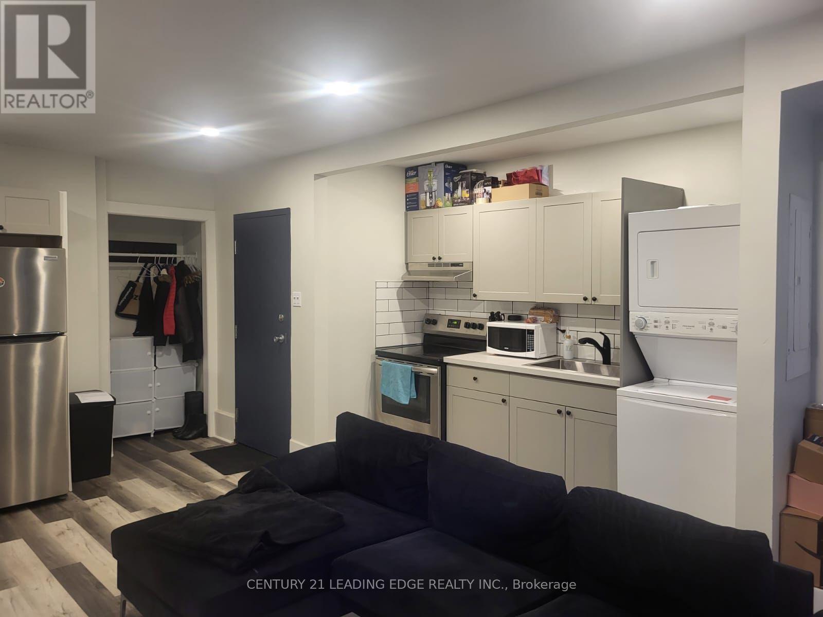 316-318 Front Street, Belleville, Ontario  K8N 2Z2 - Photo 7 - X12632600