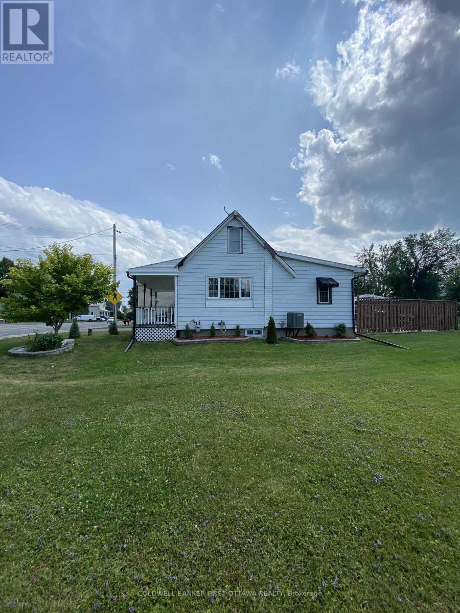 8712 Bank Street, Ottawa, Ontario  K0A 3J0 - Photo 28 - X12632606