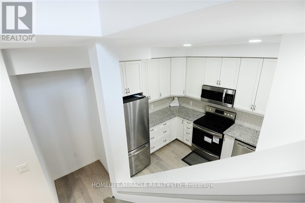 130 - 30 Times Square Boulevard, Hamilton, Ontario L8J 0L8 - Photo 10 - X12615530