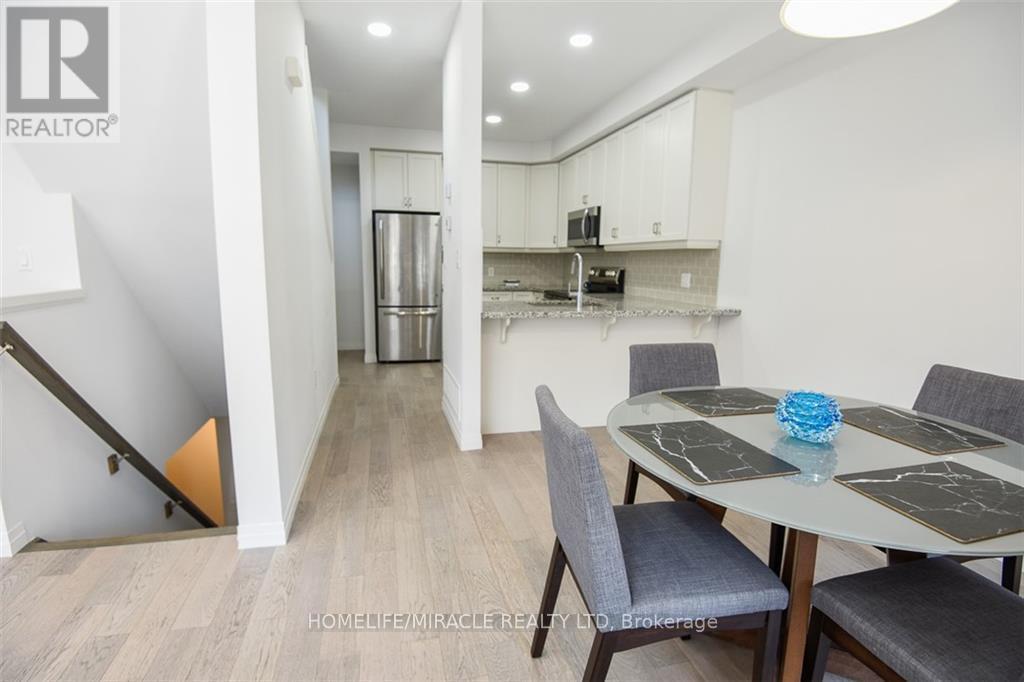 130 - 30 Times Square Boulevard, Hamilton, Ontario L8J 0L8 - Photo 5 - X12615530