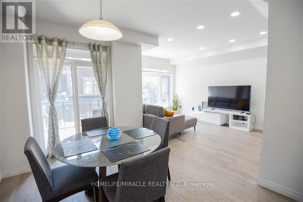 130 - 30 Times Square Boulevard, Hamilton, Ontario L8J 0L8 - Photo 4 - X12615530