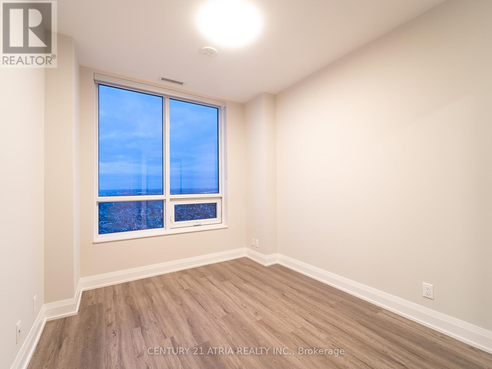 4610 - 8 Water Walk Drive, Markham, Ontario  L3R 6L4 - Photo 10 - N12632602