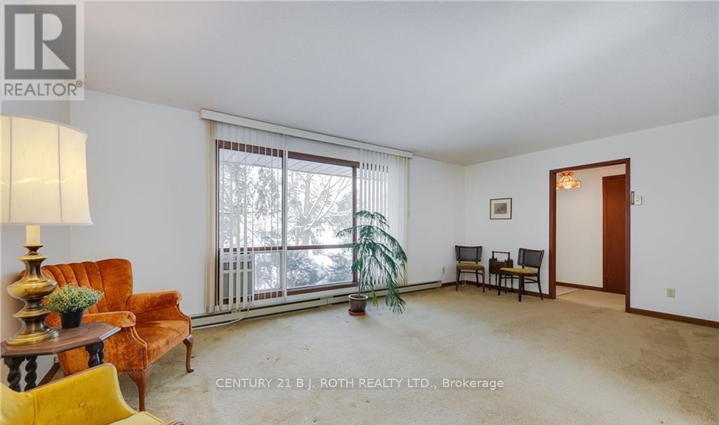 787 Innisfil Beach Road, Innisfil, Ontario  L9S 4E4 - Photo 10 - N12632610