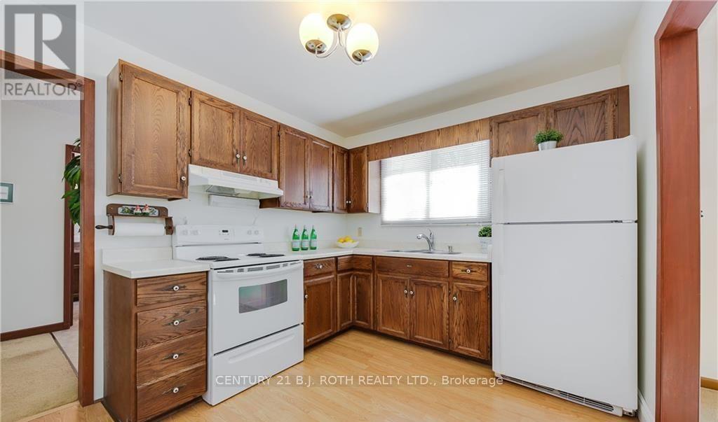 787 Innisfil Beach Road, Innisfil, Ontario  L9S 4E4 - Photo 14 - N12632610