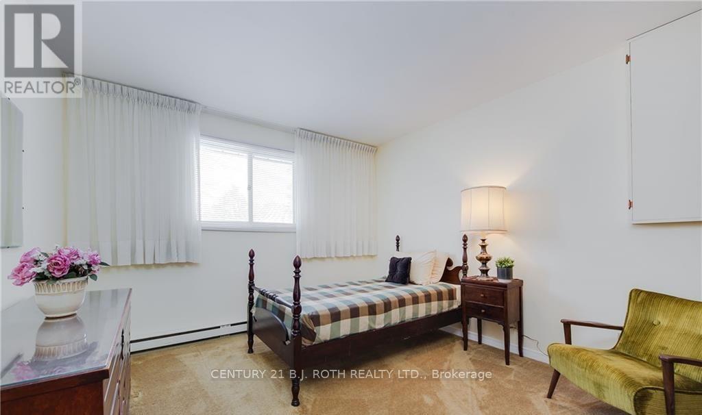 787 Innisfil Beach Road, Innisfil, Ontario  L9S 4E4 - Photo 19 - N12632610