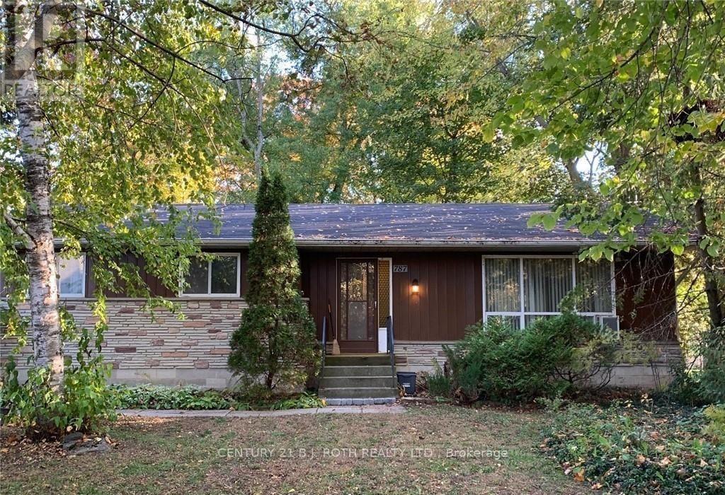 787 Innisfil Beach Road, Innisfil, Ontario  L9S 4E4 - Photo 23 - N12632610