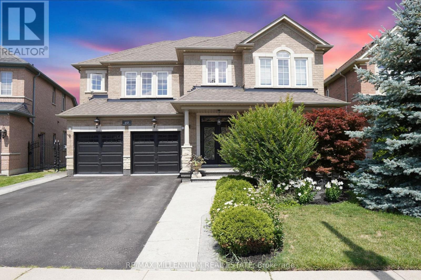 40 RAMPART DRIVE, Brampton, Ontario